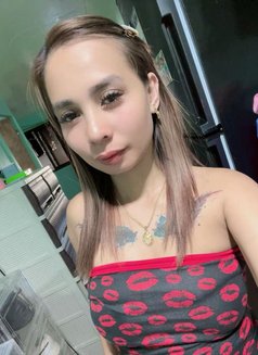 Ash - escort in Makati City Photo 6 of 8