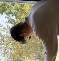 Ash - Intérprete masculino de adultos in Vadodara