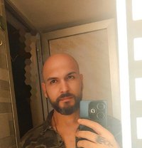 Ash - Male escort in Dubai