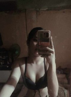Ash Takahashi - escort in Makati City Photo 1 of 5