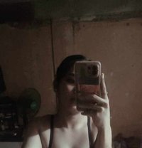 Ash Takahashi - puta in Makati City