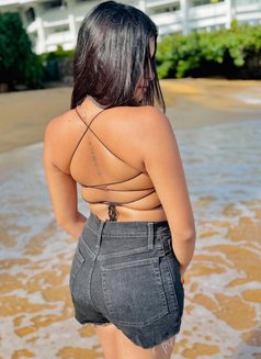 Asha - escort in Colombo Photo 10 of 11