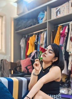 Asha - escort in Riyadh Photo 1 of 6