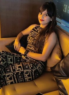 Asha - Agencia de putas in Mumbai Photo 1 of 1