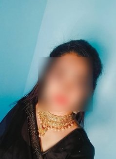 Asha Kannada Girl Independent in Dubai - escort in Dubai Photo 5 of 5