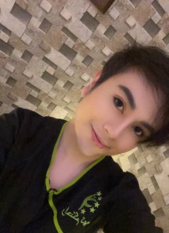 Asha Riyadh - Acompañantes masculino in Riyadh Photo 2 of 7