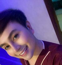 Asha Riyadh - Male escort in Riyadh