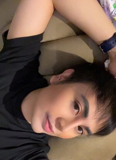 Asha Riyadh - Male escort in Riyadh Photo 5 of 7