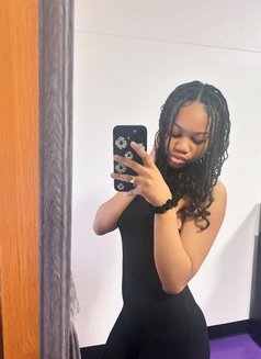 Asha Vip Dating in Laban exit 33 - puta in Riyadh Photo 4 of 5