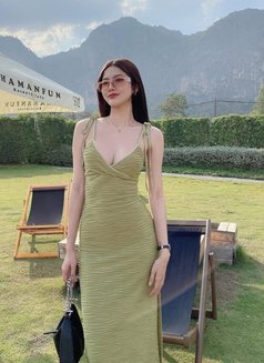 LoveLy - escort in Tokyo Photo 4 of 6