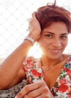 Ashani90 - escort in Colombo Photo 2 of 4