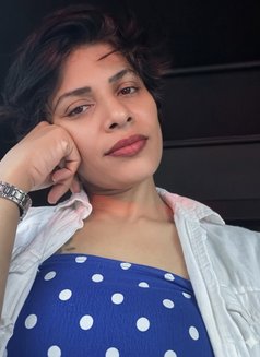 Ashani90 - puta in Colombo Photo 2 of 4