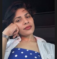 Ashani90 - puta in Colombo