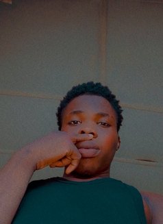 Ashanka - Acompañantes masculino in Lagos, Nigeria Photo 7 of 9