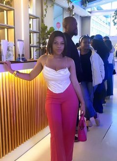 Ashanti - escort in Cape Town Photo 6 of 7