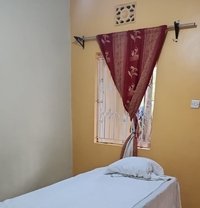 Ashely - masseuse in Kisumu