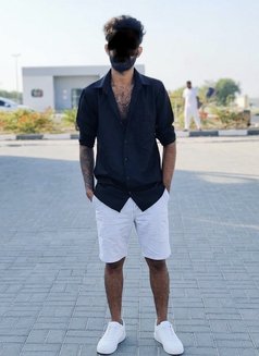 Ashen Love - Male escort in Negombo Photo 1 of 4