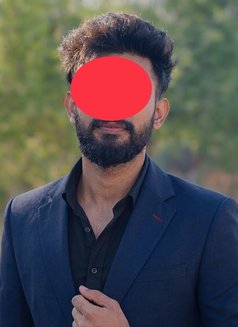Ashen Love - Male escort in Negombo Photo 3 of 4