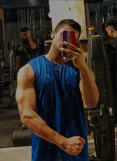 Ashen Perera - Male escort in Colombo Photo 1 of 2