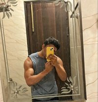 Ashen Perera - Male escort in Colombo