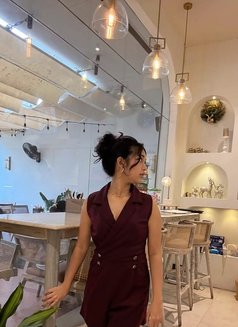 Ashi - escort in New Delhi Photo 1 of 5
