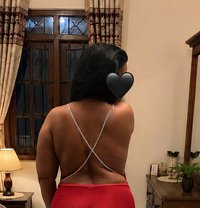 Ashi Hot Couple - escort in Colombo
