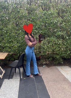 Ashi Independent - escort in Noida Photo 2 of 6