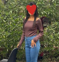 Ashi Independent - escort in Noida