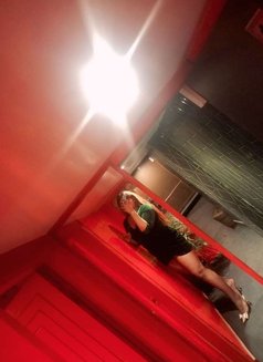 Ashi - Transsexual escort in Jaipur Photo 1 of 2