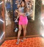 Ashi - Transsexual escort in New Delhi Photo 2 of 2