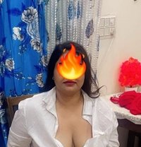 Rashi Mishra Alone Housewife (Only Cam) - puta in Mumbai