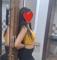 Ashi Indipendent work nd CAM 24/7 availe - escort in Noida Photo 2 of 8
