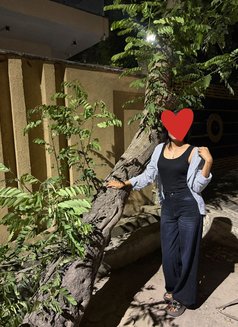 Ashi Mishra - escort in Noida Photo 2 of 8