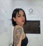 Ashi - Transsexual escort in Doha Photo 1 of 6