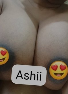 Ashii Cam Available Only - puta in Bangalore Photo 2 of 7