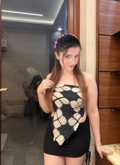 Ashima Working Indipendet - puta in New Delhi Photo 2 of 3