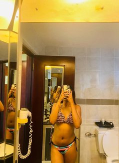 Ashini - escort in Colombo Photo 8 of 8