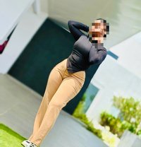 Ashini - escort in Colombo