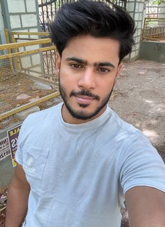 Ashiqqq male to male - Male escort in Bangalore Photo 2 of 2