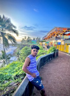 Ashish - Acompañantes masculino in Candolim, Goa Photo 1 of 1