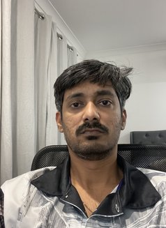 Ashish - Male escort in Mumbai Photo 4 of 4