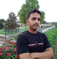 Ashish - Male adult performer in New Delhi