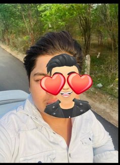 Ashish - Male escort in New Delhi Photo 3 of 4