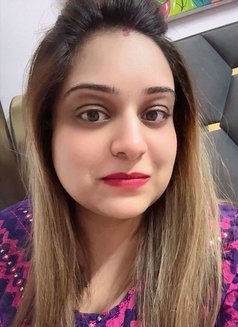 Ashita 🥰 Independent - escort in Bangalore Photo 1 of 9