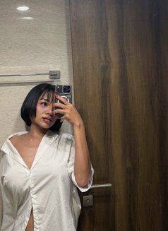 Ashita students - escort in Okinawa Island Photo 4 of 30