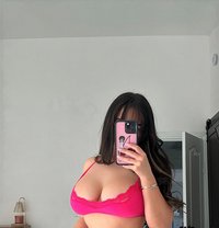 Ashley - puta in Frankfurt