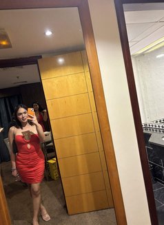 Ashley - Transsexual escort in Al Ain Photo 13 of 14