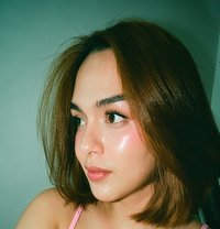 Ashley - Transsexual escort in Al Ain