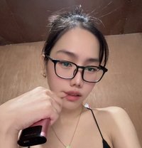 Ashley - Transsexual escort in Manila