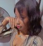 Ashley - masseuse in Nairobi Photo 1 of 2